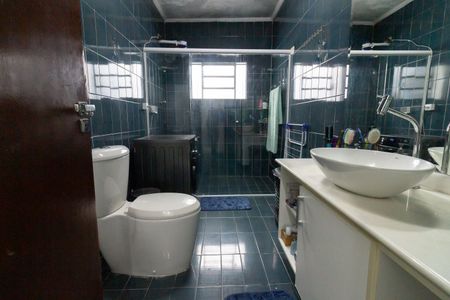 Casa à venda com 175m², 3 quartos e 3 vagas Casa à venda com 175m², 3 quartos e 3 vagasBanheiro