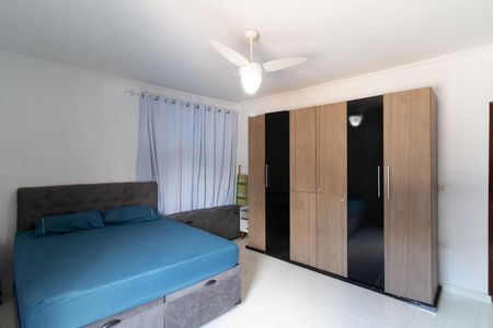 Casa à venda com 175m², 3 quartos e 3 vagas Casa à venda com 175m², 3 quartos e 3 vagasQuarto 2