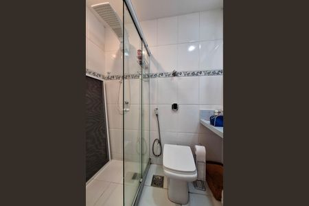 Apartamento à venda com 134m², 3 quartos e sem vagaBanheiro da Suíte 1