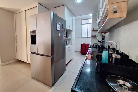 Apartamento à venda com 134m², 3 quartos e sem vagaCozinha