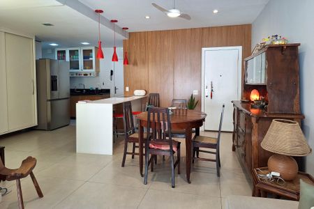 Apartamento à venda com 134m², 3 quartos e sem vagaSala