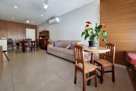 Sala de apartamento à venda com 3 quartos, 134m² em Icaraí, Niterói