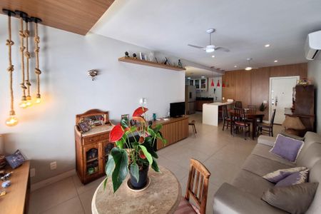 Apartamento à venda com 134m², 3 quartos e sem vagaSala