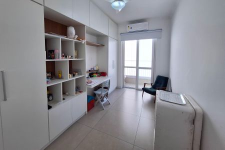 Quarto 1 de apartamento à venda com 3 quartos, 134m² em Icaraí, Niterói
