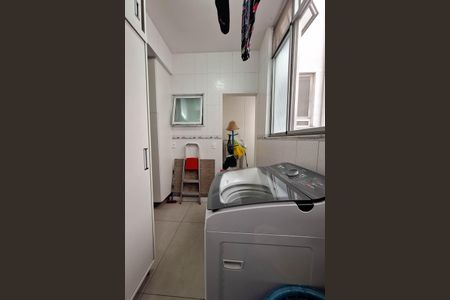 Apartamento à venda com 134m², 3 quartos e sem vagaÁrea de Serviço