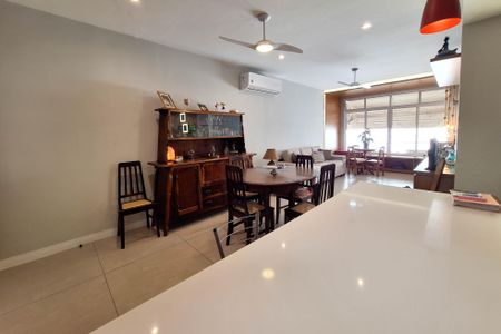 Apartamento à venda com 134m², 3 quartos e sem vagaSala