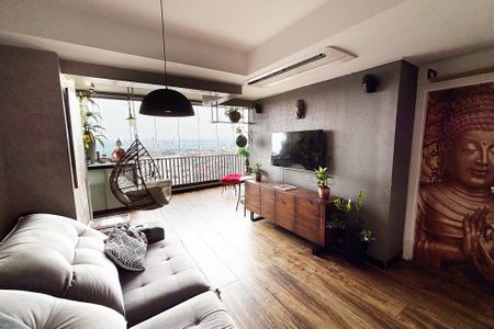 Sala de estar de apartamento à venda com 1 quarto, 68m² em Sumarezinho, São Paulo