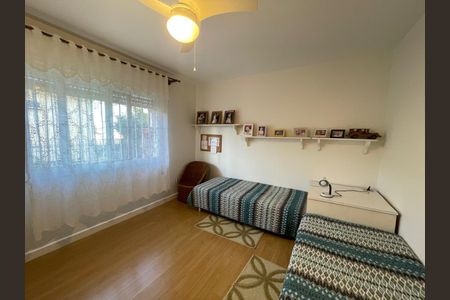 Casa à venda com 300m², 3 quartos e 2 vagas