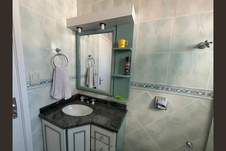 Casa à venda com 300m², 3 quartos e 2 vagas