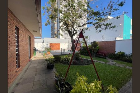 Casa à venda com 300m², 3 quartos e 2 vagas