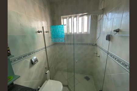 Casa à venda com 300m², 3 quartos e 2 vagas