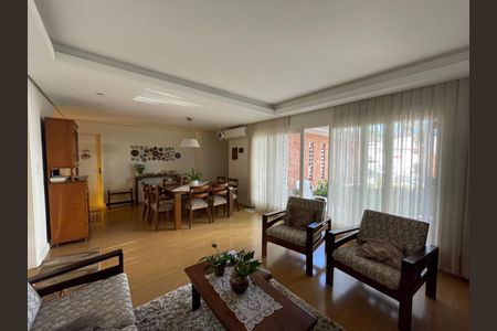 Casa à venda com 300m², 3 quartos e 2 vagas