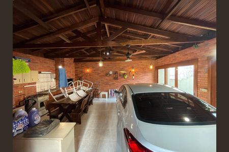 Casa à venda com 300m², 3 quartos e 2 vagas