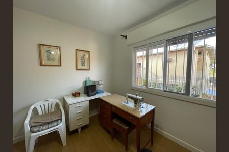 Casa à venda com 300m², 3 quartos e 2 vagas