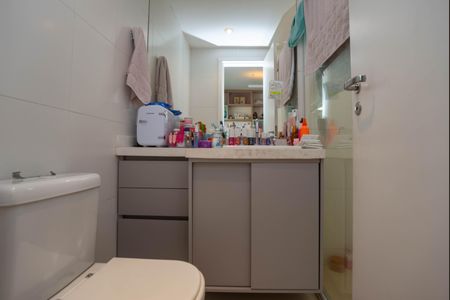 Apartamento à venda com 164m², 3 quartos e 3 vagasBanheiro do quarto 1 Suíte