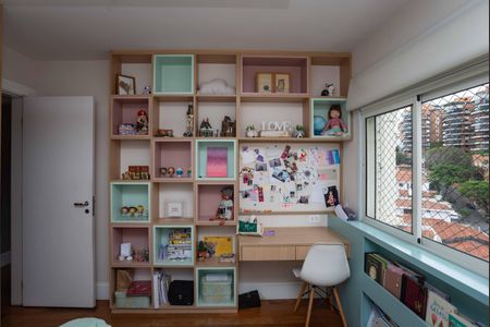 Apartamento à venda com 164m², 3 quartos e 3 vagasQuarto 1 Suíte