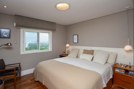 Apartamento à venda com 164m², 3 quartos e 3 vagasQuarto 2 Suíte