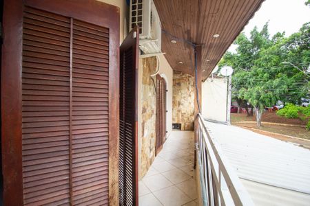 Casa para alugar com 280m², 3 quartos e 3 vagas Casa para alugar com 280m², 3 quartos e 3 vagasVaranda do Quarto