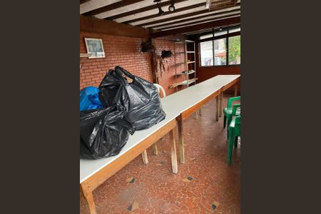 Casa à venda com 350m², 2 quartos e 2 vagasFoto 08