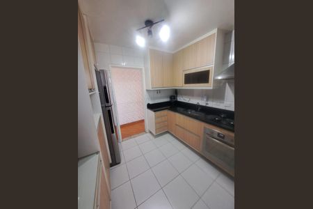Cozinha de apartamento à venda com 2 quartos, 68m² em Jaguaribe, Osasco