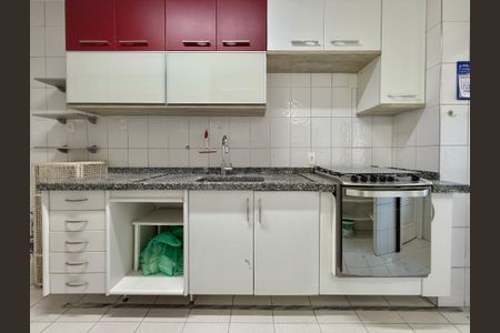 Apartamento para alugar com 100m², 2 quartos e 2 vagasCozinha 