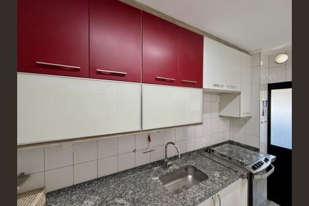 Apartamento para alugar com 100m², 2 quartos e 2 vagasCozinha 