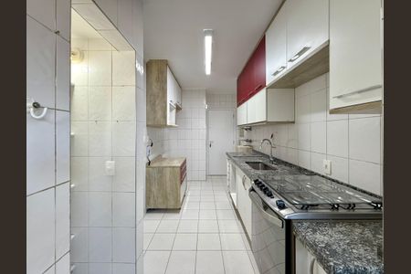 Apartamento para alugar com 100m², 2 quartos e 2 vagasCozinha 