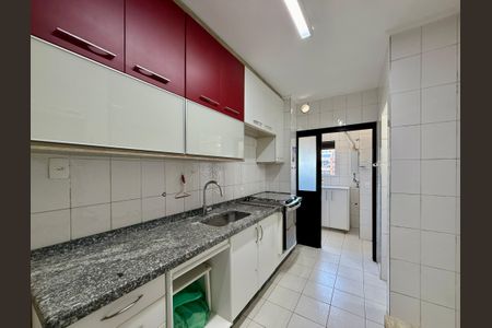Apartamento para alugar com 100m², 2 quartos e 2 vagasCozinha 