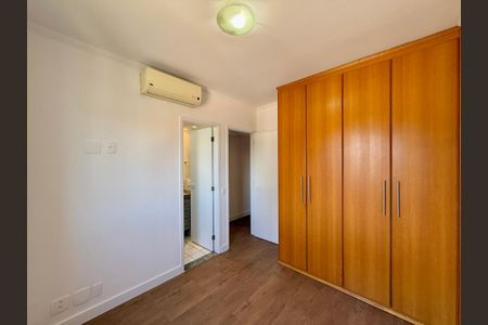 Apartamento para alugar com 100m², 2 quartos e 2 vagasSuíte 2