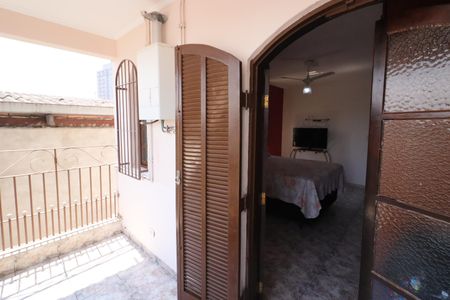 Casa à venda com 300m², 4 quartos e 2 vagasSuíte 2