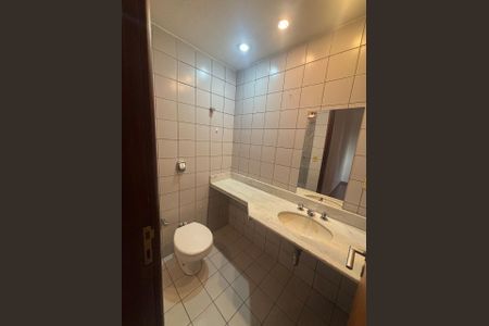 Apartamento à venda com 82m², 2 quartos e 1 vagaBanho suíte
