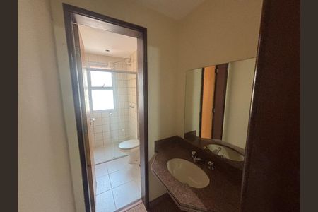 Apartamento à venda com 82m², 2 quartos e 1 vagaTocador