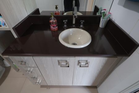 Casa à venda com 233m², 5 quartos e 4 vagasBanheiro da Suíte