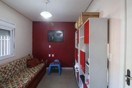 Casa à venda com 233m², 5 quartos e 4 vagasEscritório