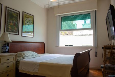 Apartamento à venda com 216m², 4 quartos e 1 vaga Apartamento à venda com 216m², 4 quartos e 1 vagaQuarto 2