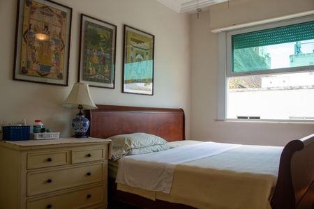 Apartamento à venda com 216m², 4 quartos e 1 vaga Apartamento à venda com 216m², 4 quartos e 1 vagaQuarto 2