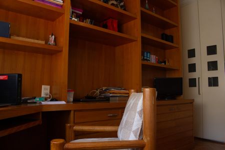 Apartamento à venda com 216m², 4 quartos e 1 vaga Apartamento à venda com 216m², 4 quartos e 1 vagaQuarto 3