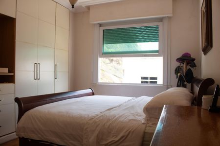 Apartamento à venda com 216m², 4 quartos e 1 vaga Apartamento à venda com 216m², 4 quartos e 1 vagaQuarto 1