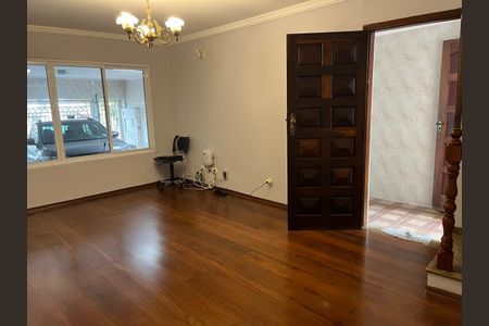 Casa para alugar com 2 quartos, 150m² em Jardim Regina, São Paulo