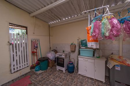 Casa à venda com 400m², 3 quartos e 3 vagas Casa à venda com 400m², 3 quartos e 3 vagasÁrea de Serviço