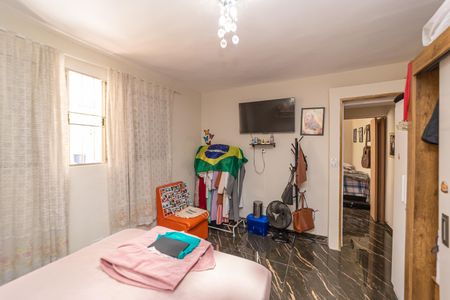 Casa à venda com 400m², 3 quartos e 3 vagas Casa à venda com 400m², 3 quartos e 3 vagasQuarto 2