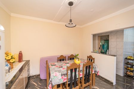 Casa à venda com 400m², 3 quartos e 3 vagas Casa à venda com 400m², 3 quartos e 3 vagasCopa