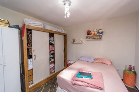 Casa à venda com 400m², 3 quartos e 3 vagas Casa à venda com 400m², 3 quartos e 3 vagasQuarto 2