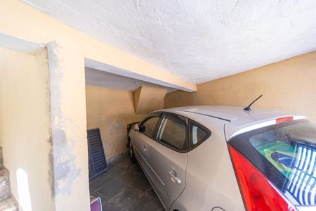 Casa à venda com 400m², 3 quartos e 3 vagas Casa à venda com 400m², 3 quartos e 3 vagasGaragem