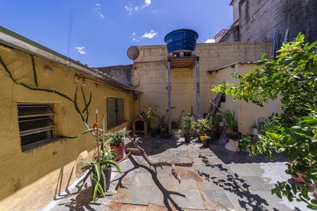 Casa à venda com 400m², 3 quartos e 3 vagas Casa à venda com 400m², 3 quartos e 3 vagasQuintal