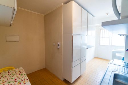 Apartamento à venda com 77m², 3 quartos e sem vagaCozinha