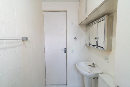 Apartamento à venda com 77m², 3 quartos e sem vagaBanheiro