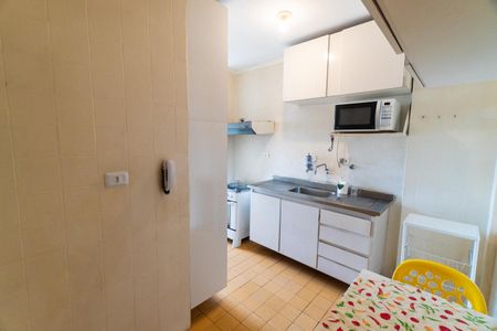 Apartamento à venda com 77m², 3 quartos e sem vagaCozinha