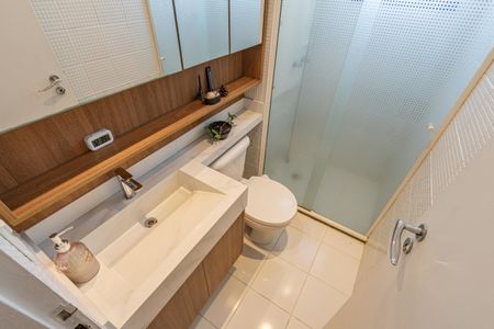 Apartamento para alugar com 66m², 2 quartos e 2 vagasBanheiro