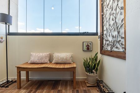 Apartamento para alugar com 66m², 2 quartos e 2 vagasVaranda